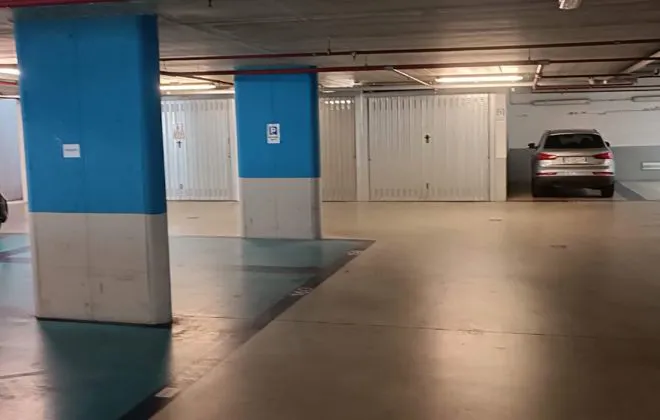 Garage-Box auto-Posto auto in vendita - SCALZI
