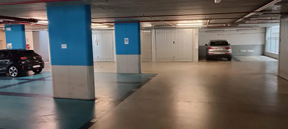 Garage-Box auto-Posto auto in vendita - SCALZI