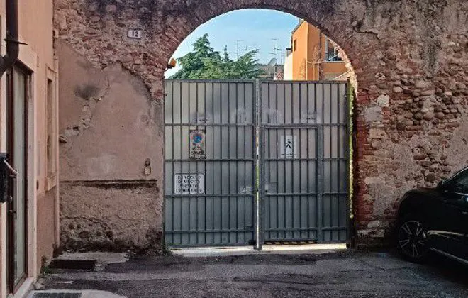 Garage-Box auto-Posto auto in vendita - SCALZI - foto 09