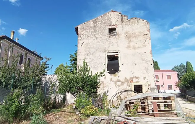 Rustico-Casolare-Cascina in vendita - S. FELICE EXTRA - foto 01
